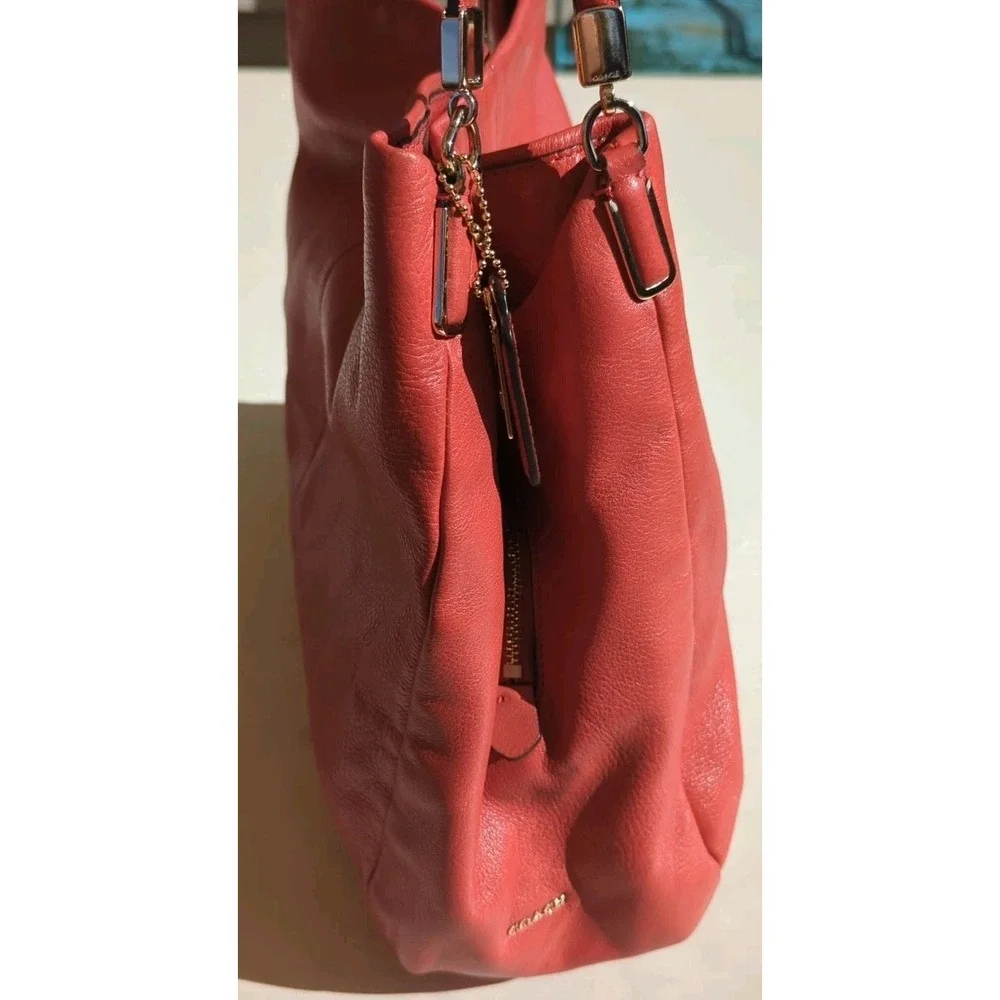 Coach 24621 madison